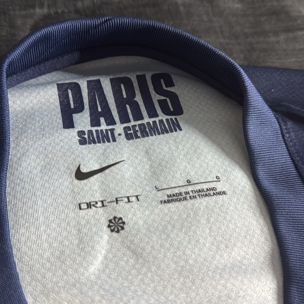 PSG #29 Bradley Barcola 2024-25 UEFA Champions League season home Nike Jersey - Picture 6 of 10